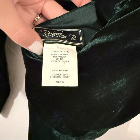 Elegant Green Velvet Dress with cowl drape back and slit, size 14 - Picture 3 of 5